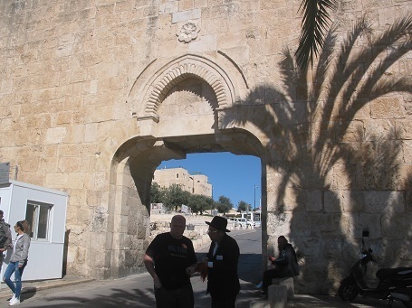 180313 jerusalem5 dun gate.JPG